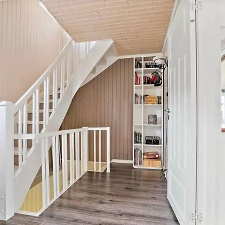 Pettersborg House On Senja Gibostad
